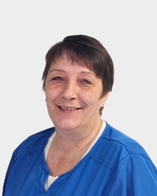 Lynn Quinn portrait background